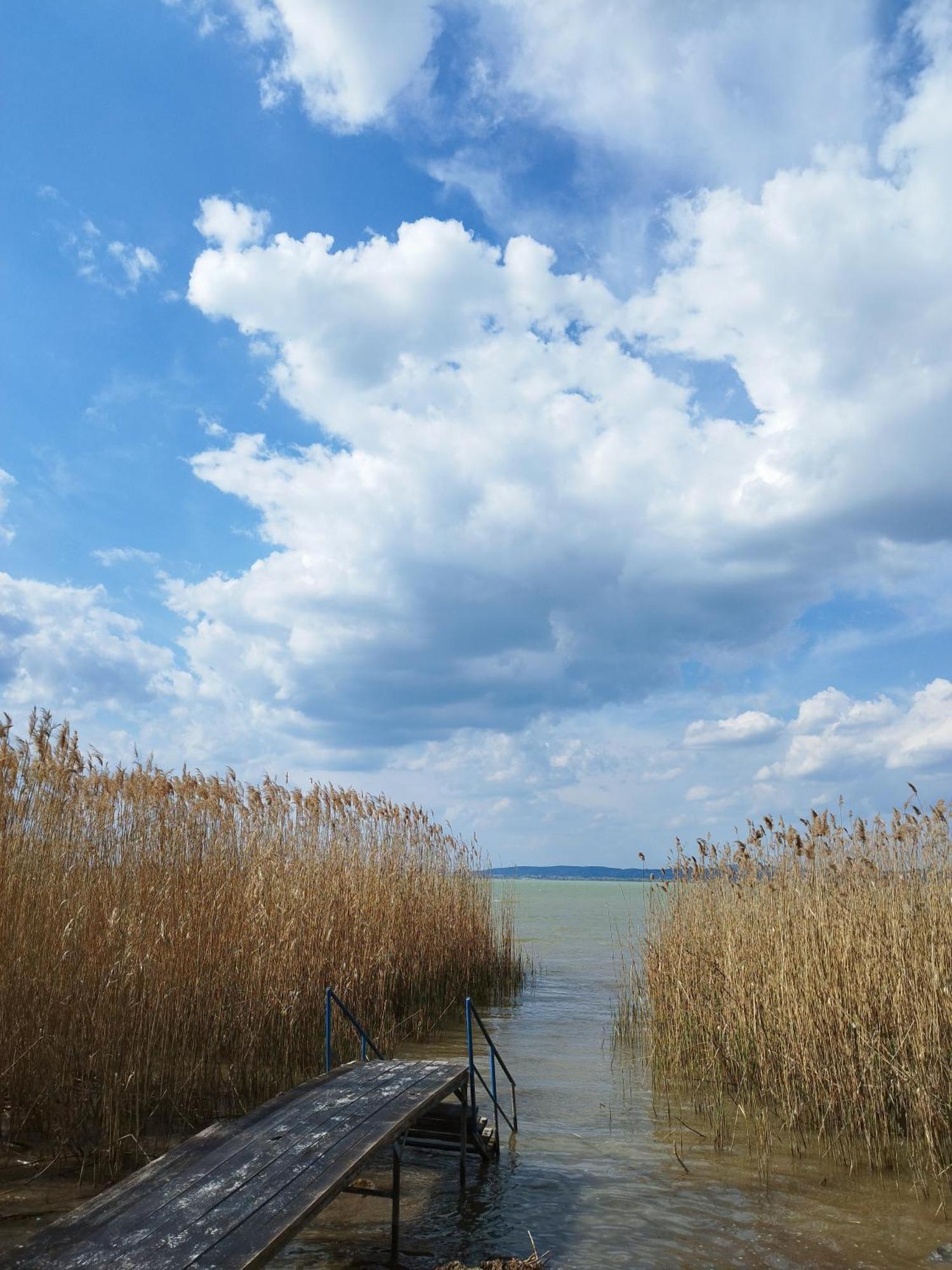 Balatonberény Margareta Etterem Es Vendeghaz Gasthaus מראה חיצוני תמונה